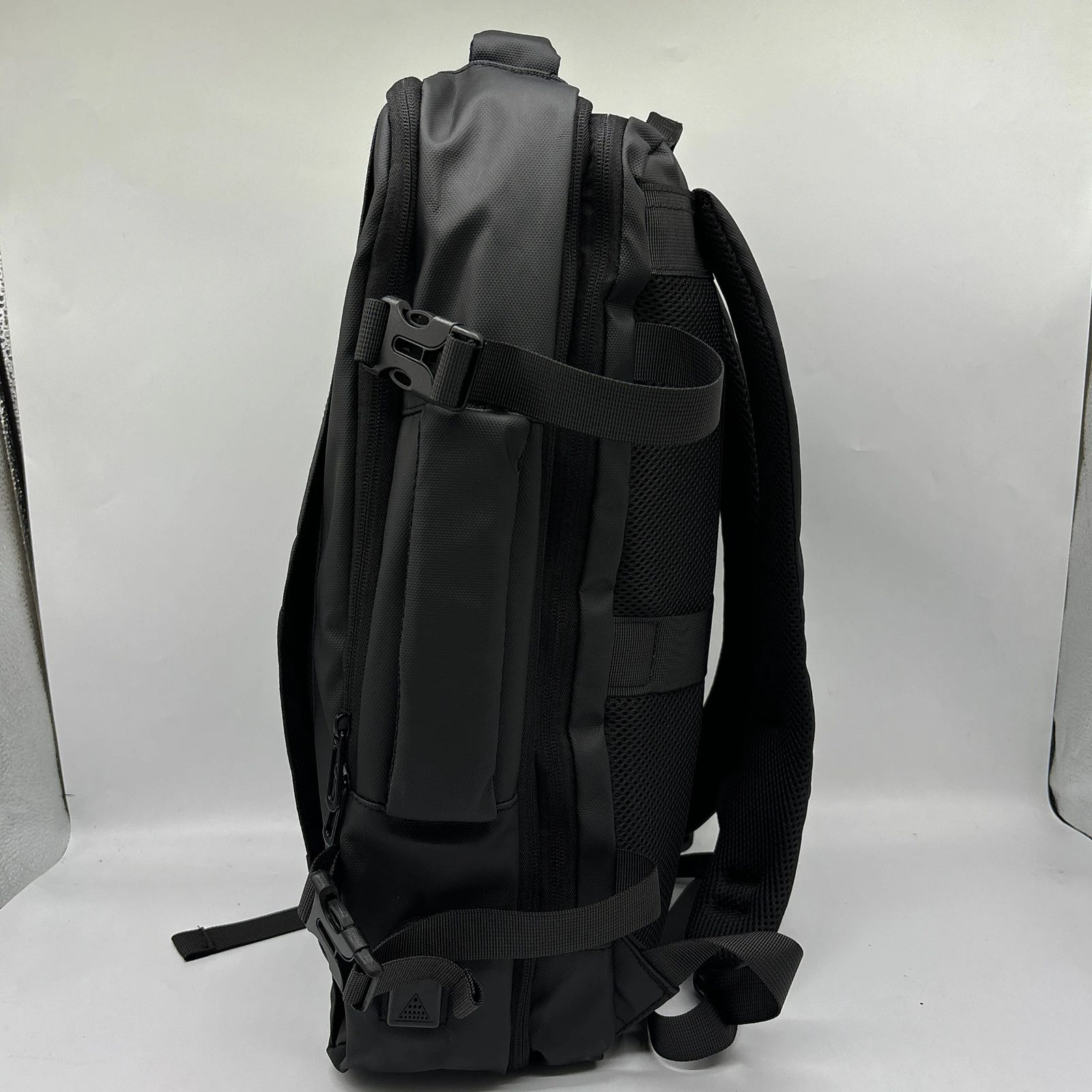 Suitable notebok size: 15.6 inches gallery 3