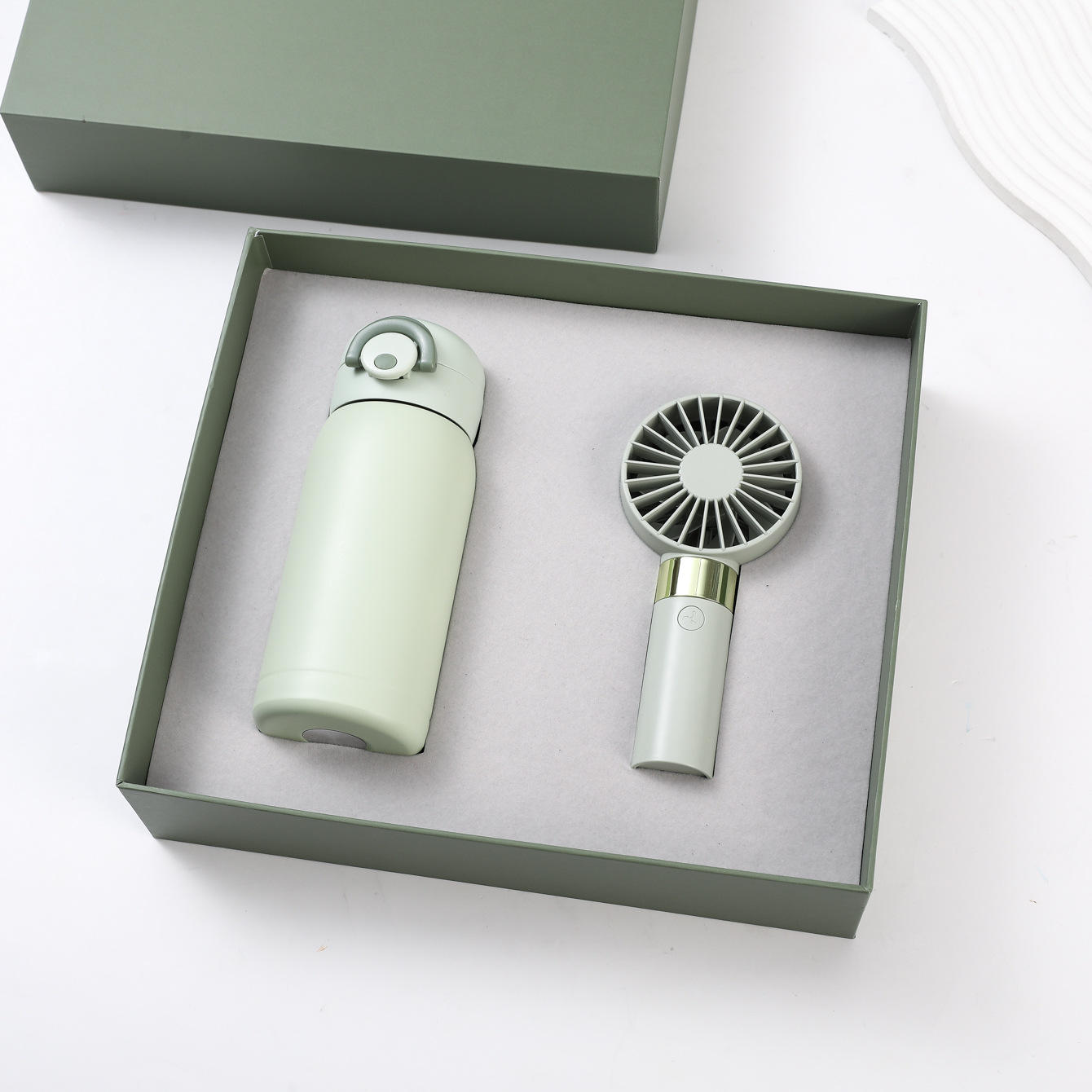 Mini Fan and Mini Umbrella Gift Set