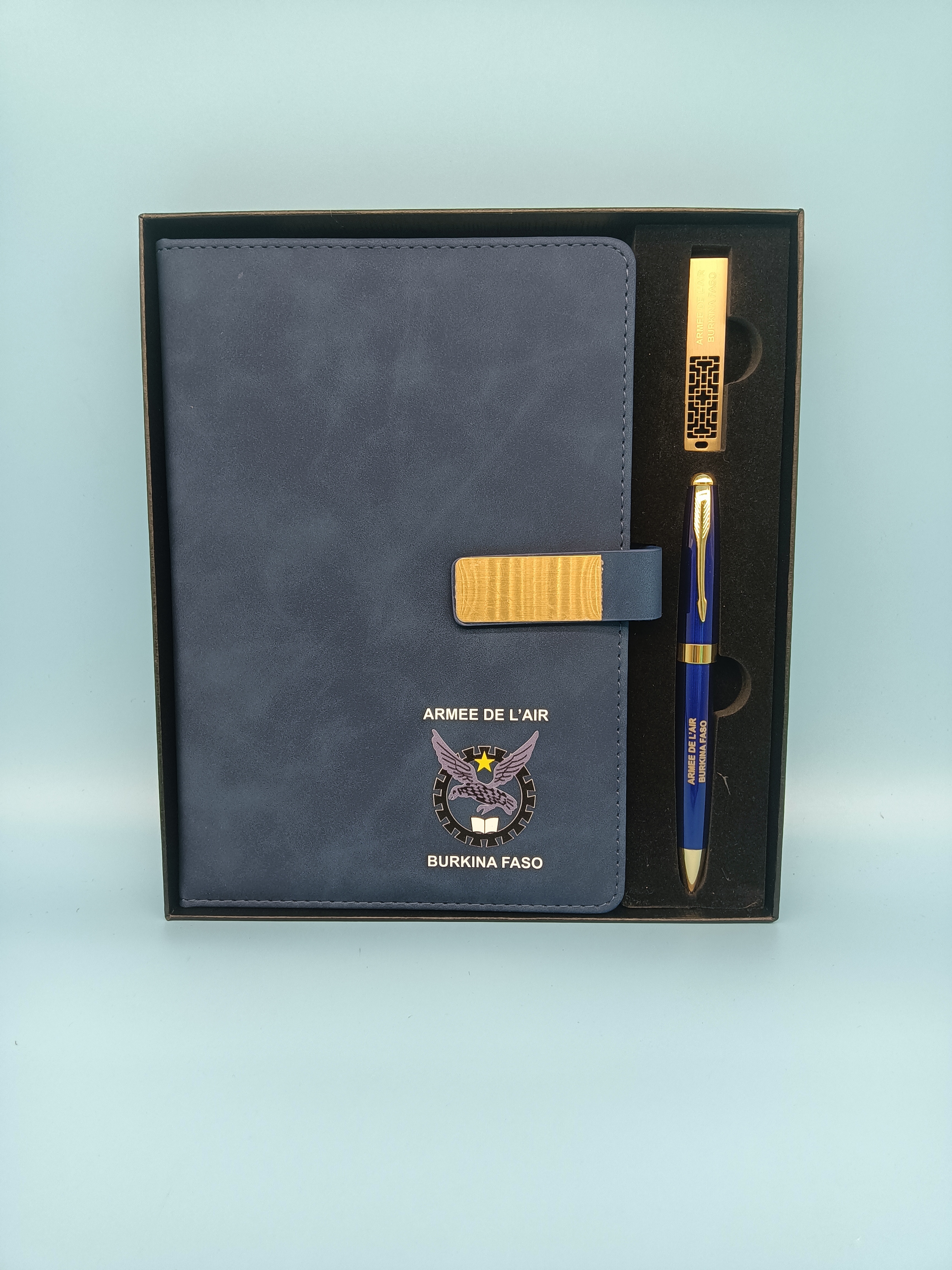 A5 Perfect Binding Notebook, Metal Pen and U Flash Drive 16GB Gift Set