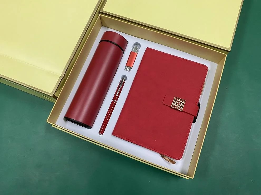 A5 Perfect Binding Notebook, Type C + PC OTG USB Drive 16GB, Metal Pen and 304 Stainless Steel Bottle Gift Set gallery 2