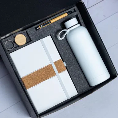 A5 Notebook, 304 Stainless Steel Bottle 500mL, Keychain and Pen Gift Set