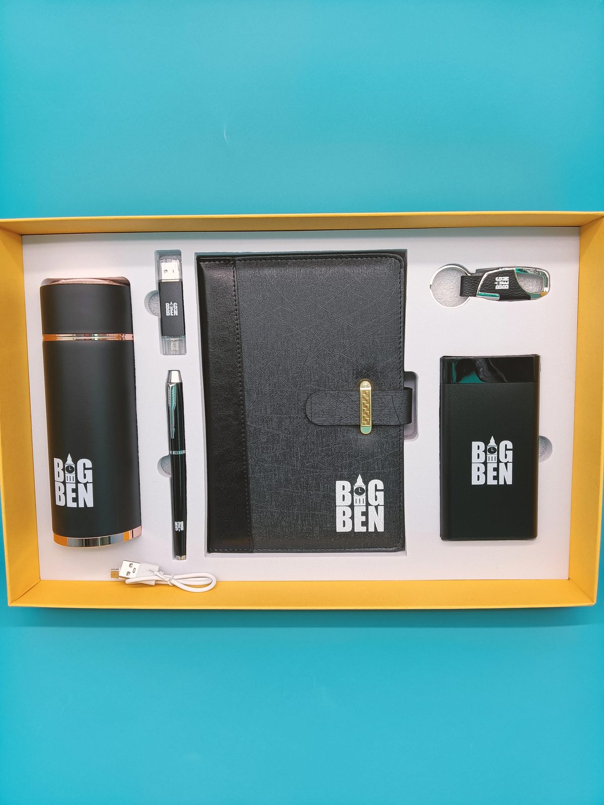 Premium Corporate Gift Set with Stainless Steel Bottle, Power Bank & Accessories gallery 1