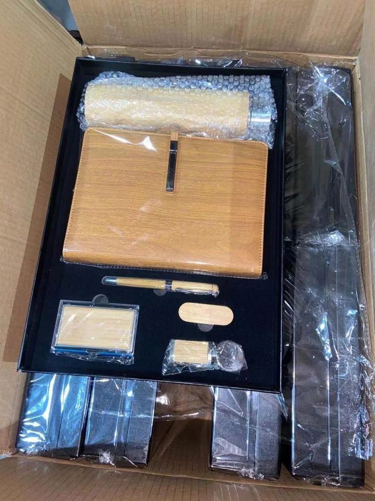 Wooden Executive Gift Set with Temperature Display Bottle and Accessories gallery 5
