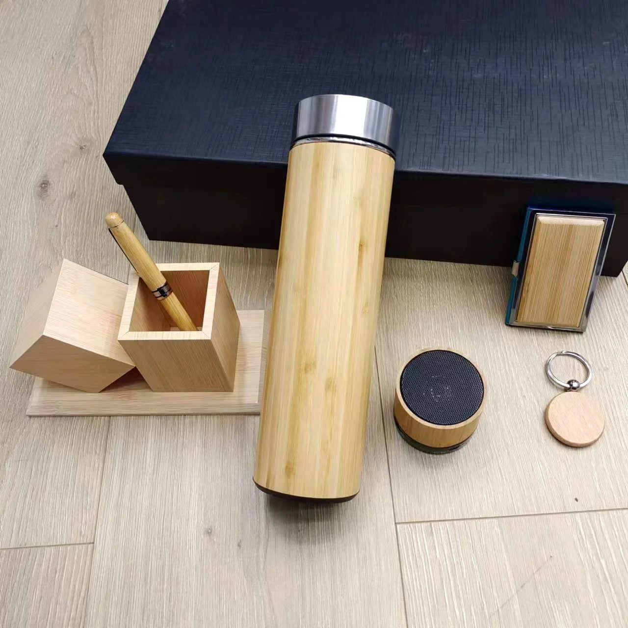 Wooden Executive Gift Set with Temperature Display Bottle & Wireless Charging Station gallery 4