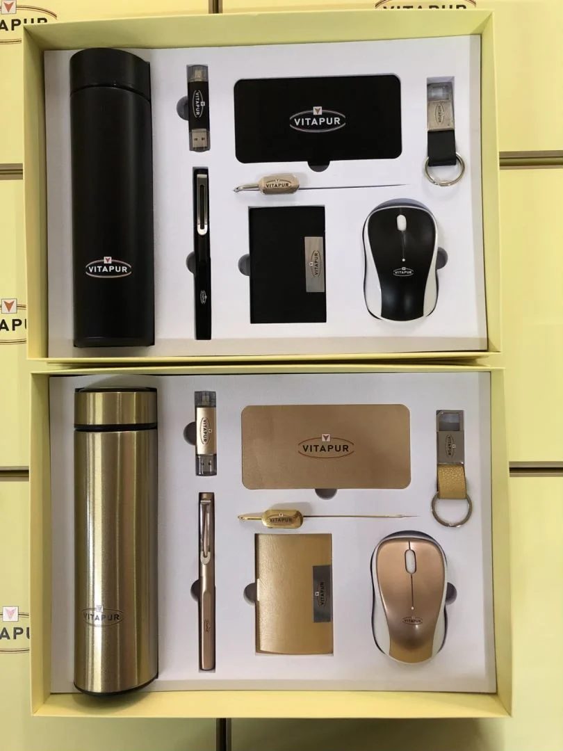 Premium Corporate Gift Set with Stainless Steel Bottle, Power Bank & Tech Accessories gallery 3
