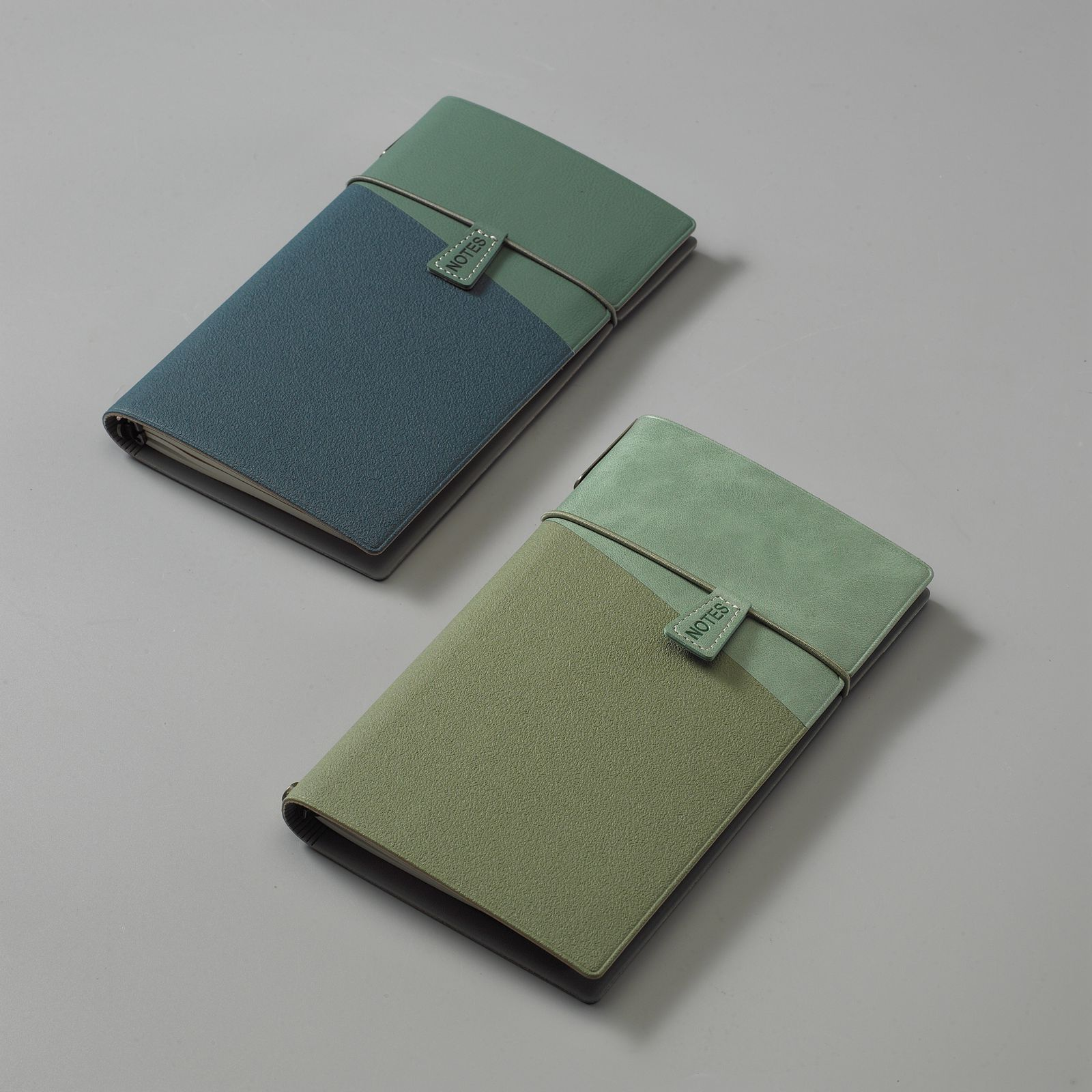Binding: loose-leaf