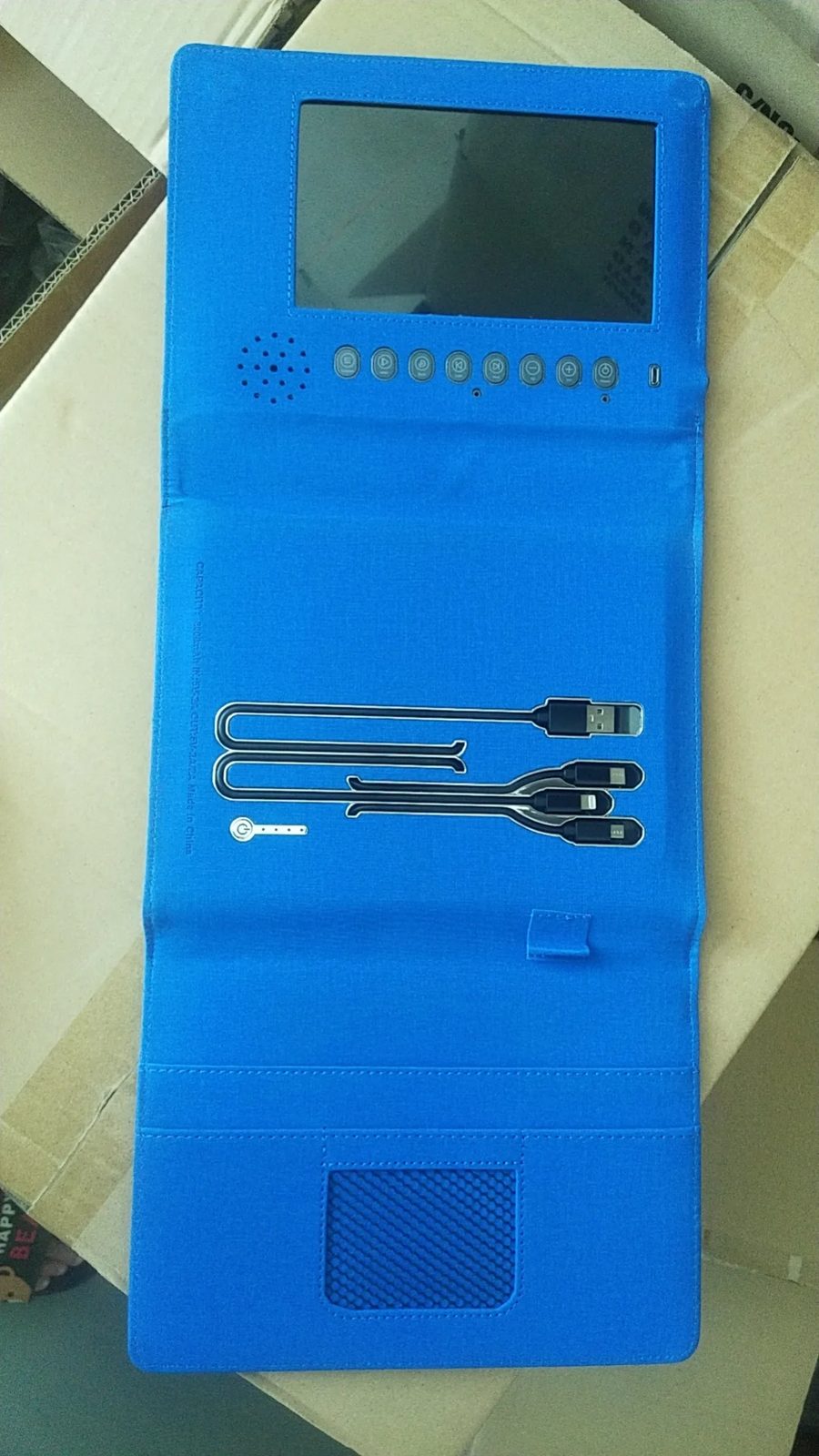 Power bank: 8,000mAh