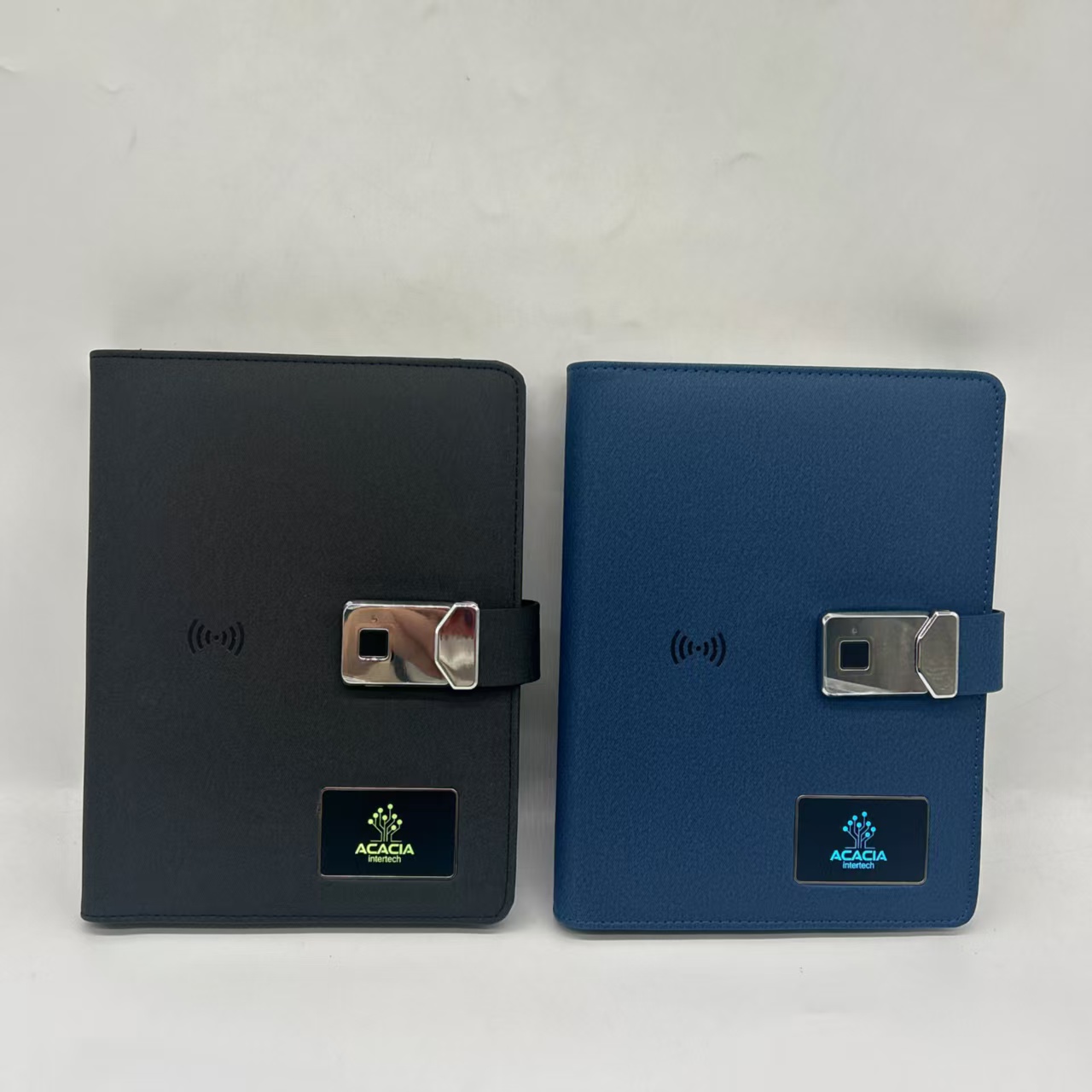 Power bank: 8,000mAh