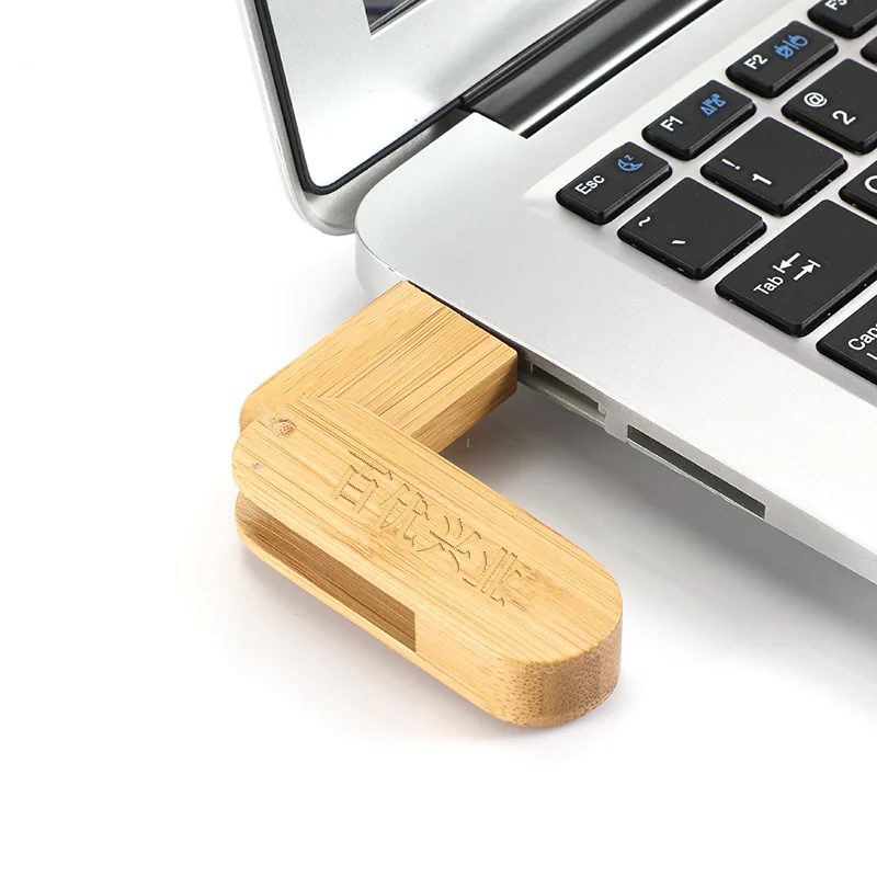 Wood U flash drive gallery 1